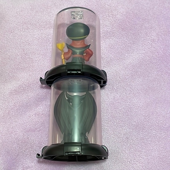 Set of 2 Villians Domez - Picture 3 of 3